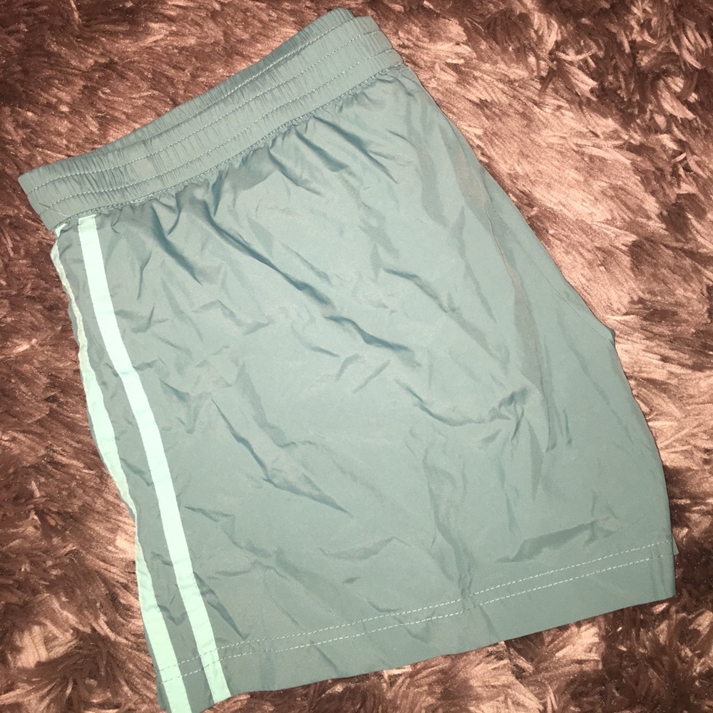 Athletic shorts